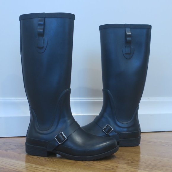 L.L. Bean Shoes - LL BEAN WELLIES RAIN BOOTS TALL WATERPROOF BLACK buckle size 8 riding rubber